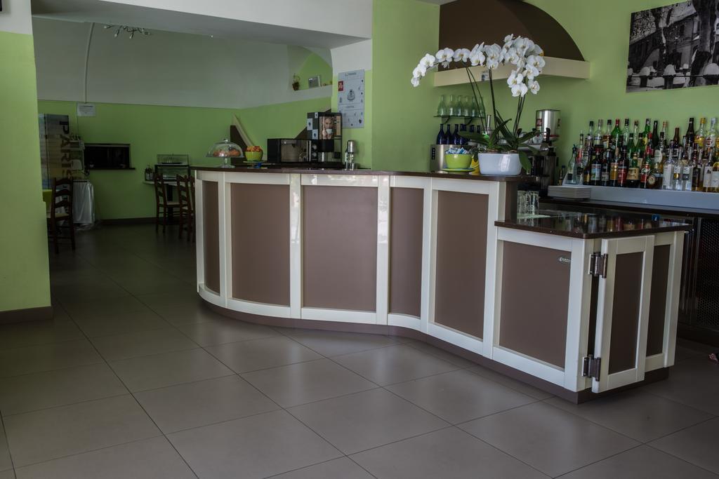 Hotel Lauro Граведона Экстерьер фото